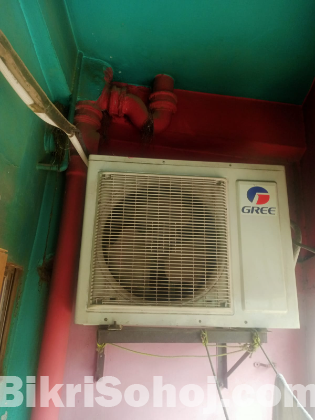 GREE SPLIT AIR CONDITIONER INDOOR & OUTDOOR UNIT